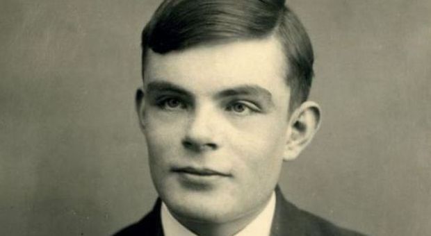 Alan Turing, cento anni fa nasceva il papà del pc, morto in solitudine