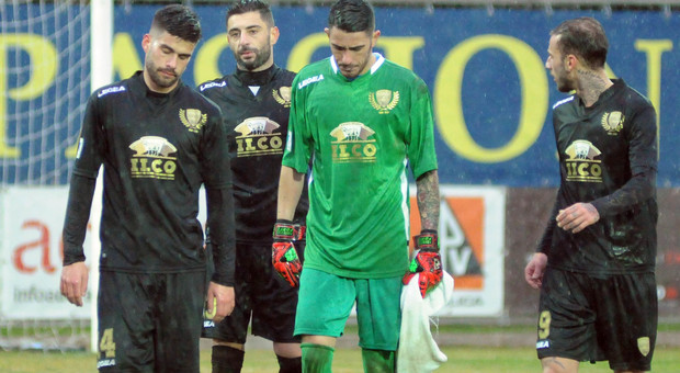 Il Trapani liquida la Viterbese e riscatta la sconfitta in Coppa Italia: 2-0 inflitto ai gialloblù.