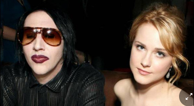 Evan Rachel Wood choc: «Marilyn Manson mi drogava e violentava per i suoi video»