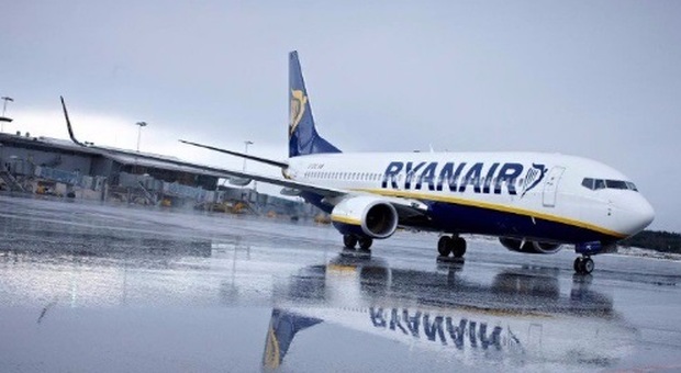 Ryanair, check-in online fuori uso il 7 e 8 novembre: «Fatelo entro oggi se volete viaggiare»