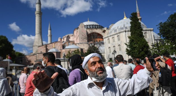 immagine Turchia, Santa Sofia tornerà ad essere una moschea