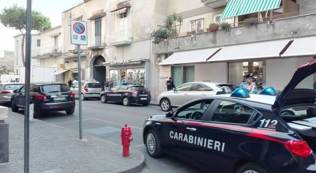 Evasione dai domiciliari, doppio arresto tra Frattamaggiore e Arzano