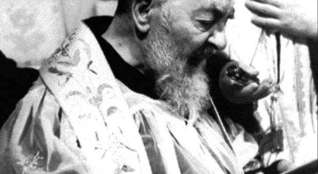 Pietrelcina ricorda la prima Messa di Padre Pio