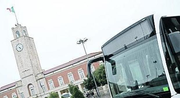 Autobus, biglietti verso l'aumento quello a terra da 80 cent a 1 euro