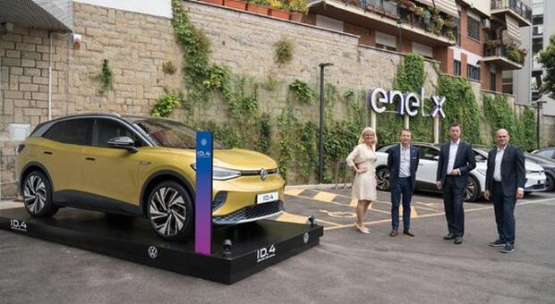 Volkswagen con Enel X, JV per la mobilità elettrica in Italia