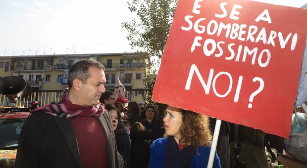 De Magistris e la resilienza di Napoli: «Oppressi dal debito, non ci siamo piegati»