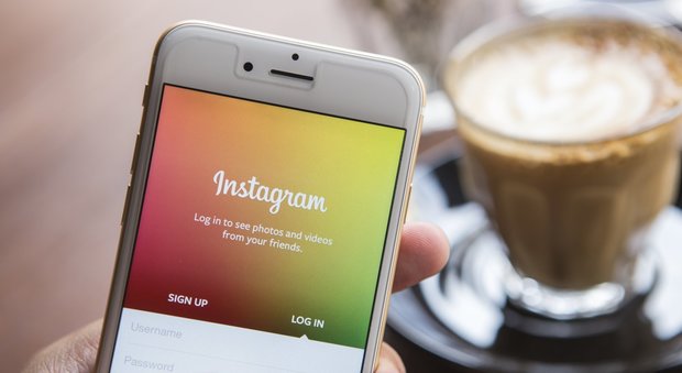 Instagram, stop ai commenti molesti sulle foto