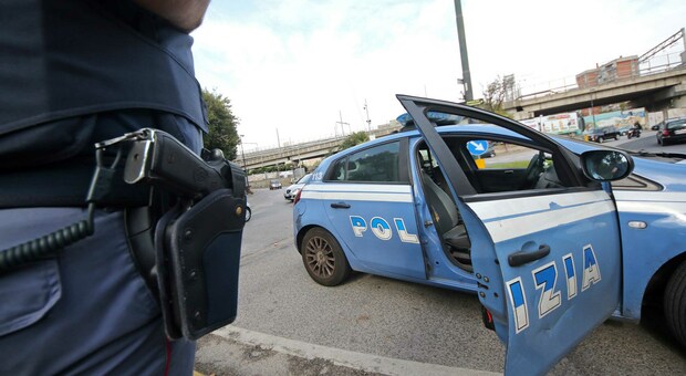 Inseguimento e arresto della polizia a Scampia