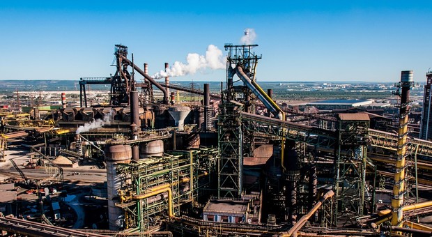 ArcelorMittal: utile cala nel terzo trimestre