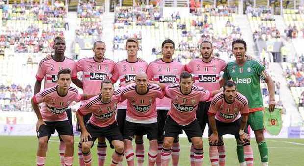 Juventus, Pogba e Mandzukic per il 2 a 1 sul Lechia Danzica. Litigio Allegri-Morata e Chiellini infortunato