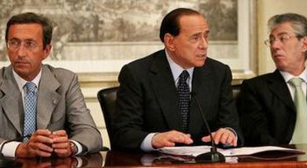 Fini, Berlusconi e Bossi ad aprile 2010