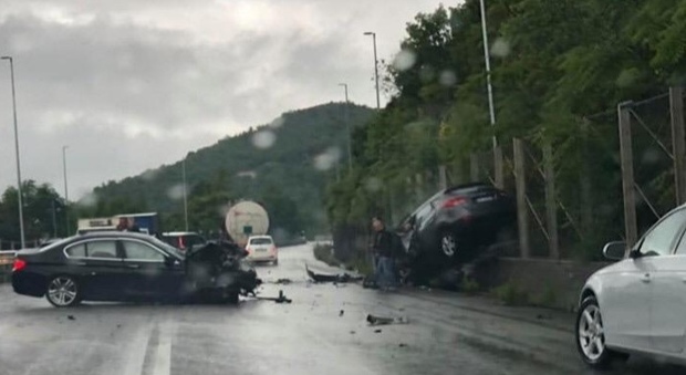 Grave incidente sulla superstrada Cassino-Sora: muore un'avvocatessa