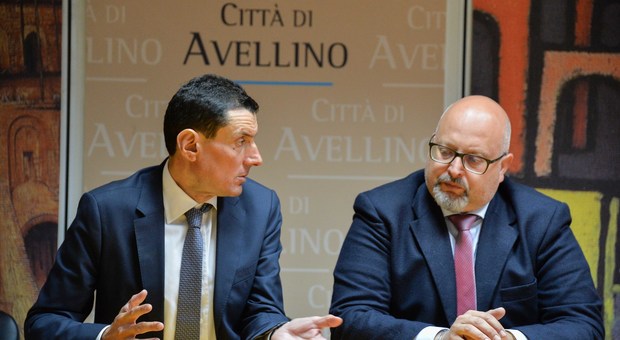 Dissesto ad Avellino, il Pd si sfila: «No al default, prima la sfiducia»