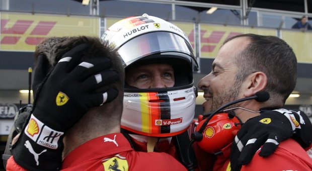 Gp Azerbaigian, Vettel con la Ferrari conquista la pole: è la terza consecutiva. hamilton al secondo posto