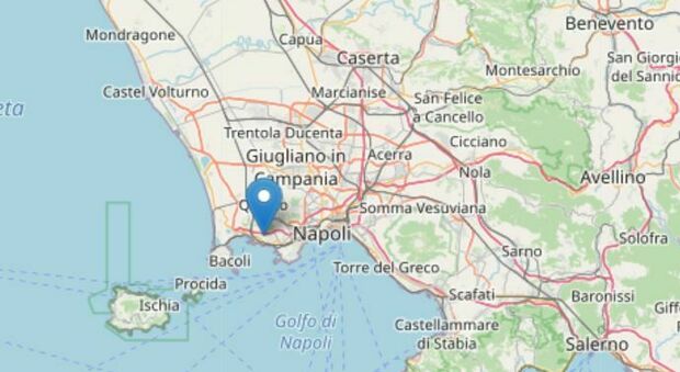 Terremoto, scossa a Pozzuoli di magnitudo 2.6: trema anche Bagnoli, paura tra la gente
