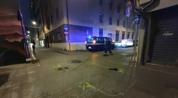 Padova. Terribile incidente in zona stazione, ciclista travolto da un'auto: è grave