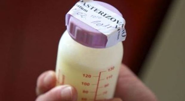 Latte materno in vendita sul web: rischio epatite, sifilide e hiv