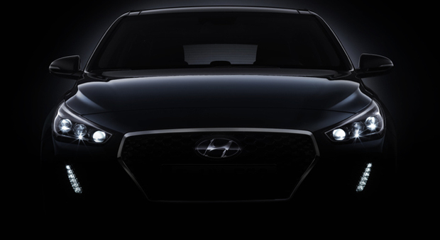 Il primo taser della nuova Hyundai i30 che sarà svelata al prossimo Salone di Parigi