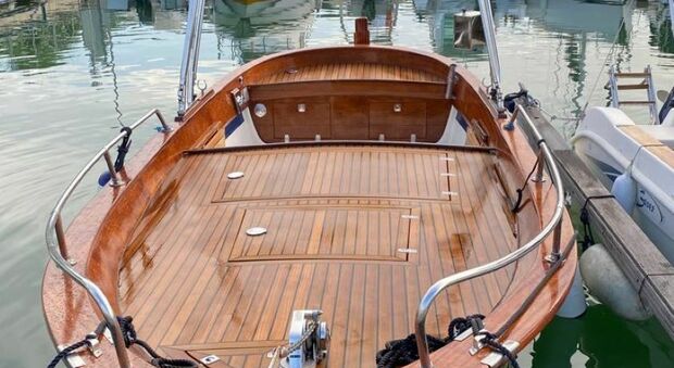 Barca rubata al professor Giovagnoni: «Marina Dorica non ha responsabilità»