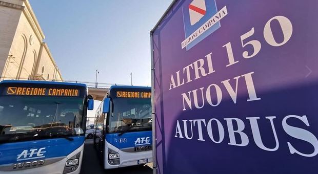 La Regione consegna 150 nuovi bus per il trasporto urbano e extraurbano