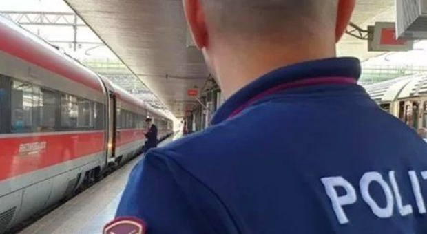 Milano, 42enne arrestato alla stazione Rogoredo: era ricercato per furto aggravato