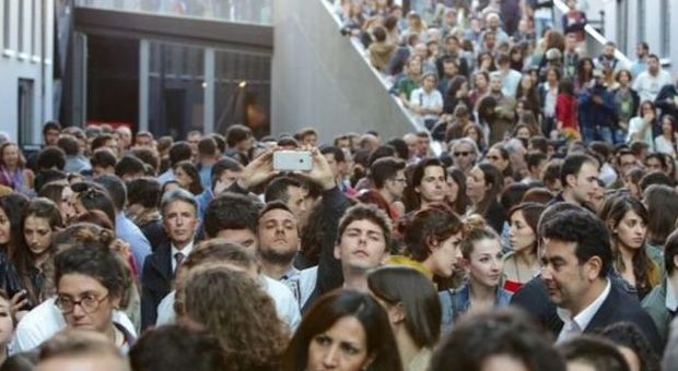 Lazio, festa al Macro per i 500 ragazzi che studieranno all'estero ma poi torneranno