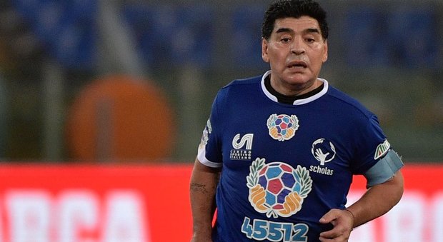 La critica di Maradona ai giocatori «In nazionale parlare le loro mogli»