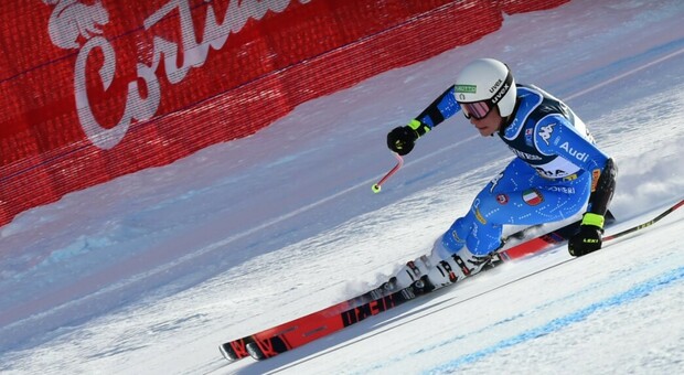 Nella Pentaphoto Giovanni Franzoni sugli sci nel supergigante di Cortina 2021 valido per la combinata dei Mondiali