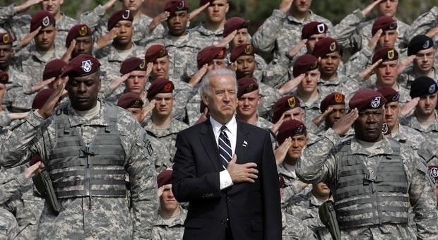 Afghanistan, dopo 20 anni via le truppe Usa e della Nato, Biden: «Stop alla guerra più lunga», Di Maio: «Svolta storica»