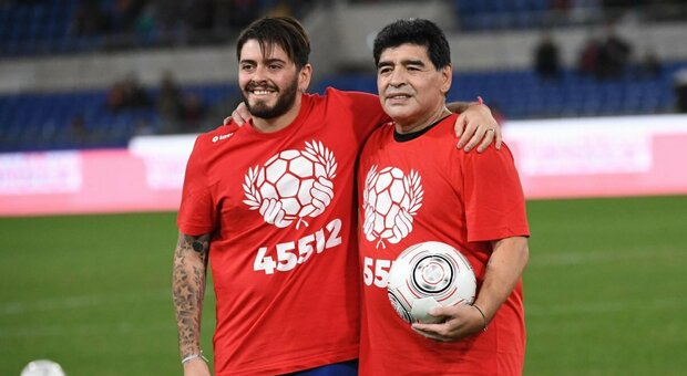Napoli, Maradona e la squadra dell'integrazione: Diego Jr all'università Suor Orsola Benincasa