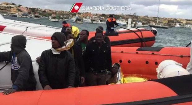 Lampedusa, testimoni: oltre 200 morti nel naufragio di due giorni fa