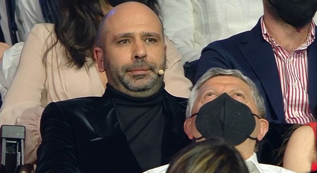 Ospite della seconda puntata di Sanremo 2022, Checco Zalone