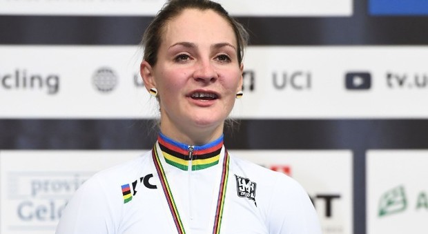 Ciclismo, l'olimpionica Vogel: «Dopo l'incidente sono paralizzata»