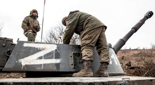 Ucraina, intelligence britannica: «Soldati russi rifiutano di eseguire gli ordini»