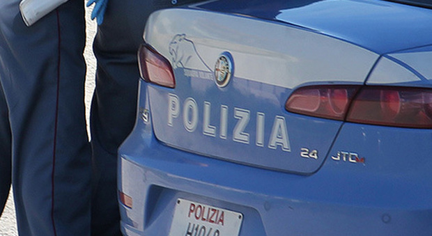 Napoli, rapina in un centro scommesse sportive a Fuorigrotta: arrestati 4 giovani