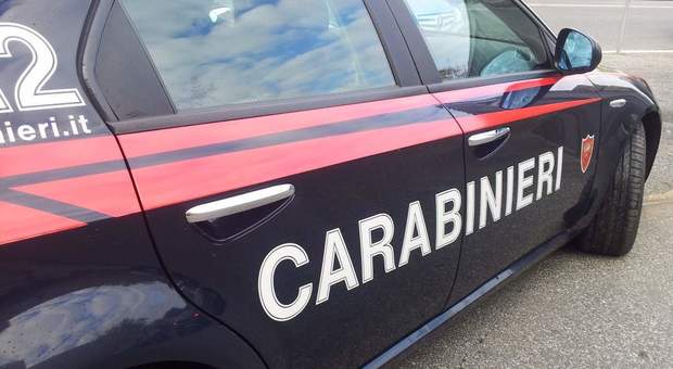 Avellino, picchia la madre che gli nega i soldi: 26enne arrestato dai carabinieri