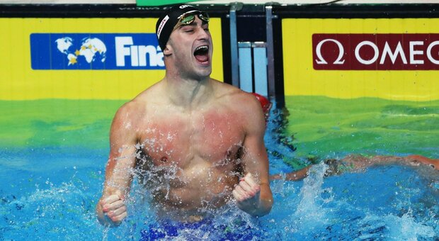 Nuoto, sorride ancora l'Italia: Razzetti si qualifica per Parigi e segna il record italiano nei 400 misti