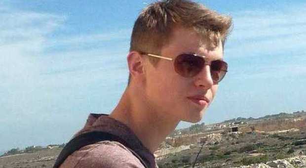 Ben, suicida a 18 anni: si è impiccato "per colpa dell'MDMA"