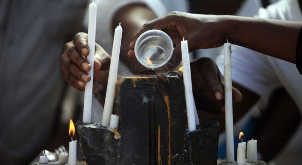 Napoli, voodoo su minorenni nigeriane per farle prostituire: tre arresti