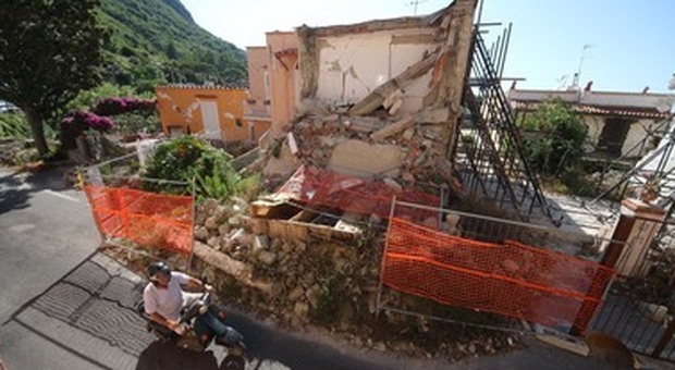 Ischia, presentato il piano di ricostruzione per il sisma del 2017