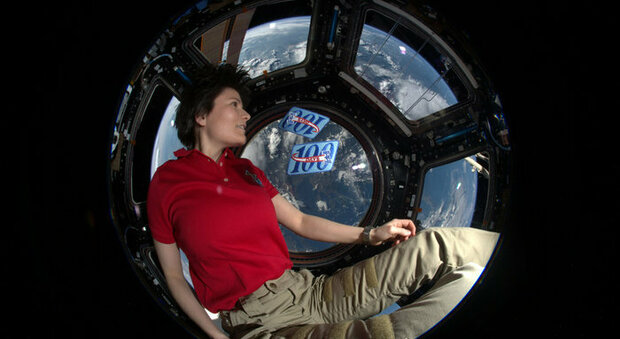 Samantha Cristoforetti sarà la prima donna europea al comando della Stazione spaziale internazionale: «Onorata»