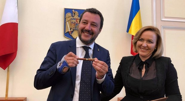 Salvini incontra a Bucarest la collega titolare degli Interni Carmen Dan