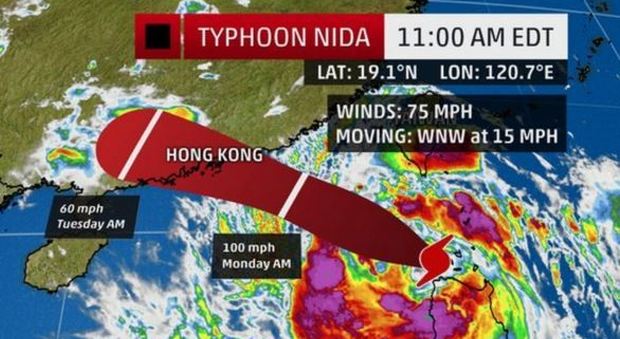 Hong Kong, in arrivo il ciclone Nida, il più forte dell'anno: già 120 voli cancellati