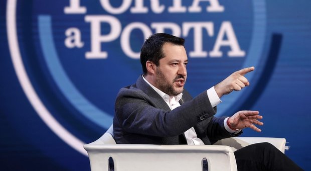 Migranti, Salvini: «Ho difeso i confini di questo Paese»