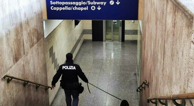 Terni, maxi furto nel deposito delle ferrovie in via Piemonte: la polfer a caccia della banda localizzata dal gps a Napoli
