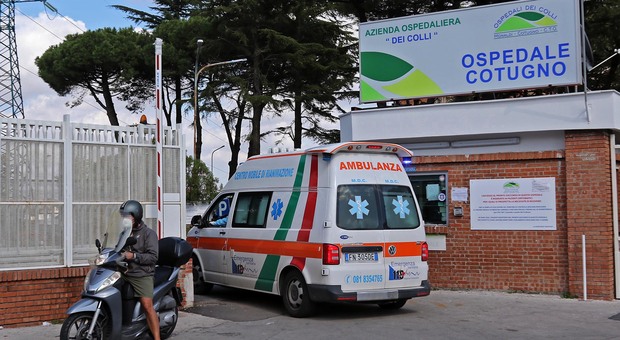 Napoli, ambulanze senza medici: «A marzo turni scoperti»