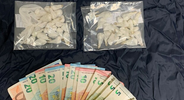 Arrestati due pusher albanesi: trovati in possesso di 40 dosi di cocaina