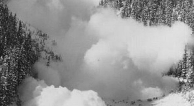 Valanghe killer sulle Alpi, tre morti Uno a Saint-Moritz, due in Francia