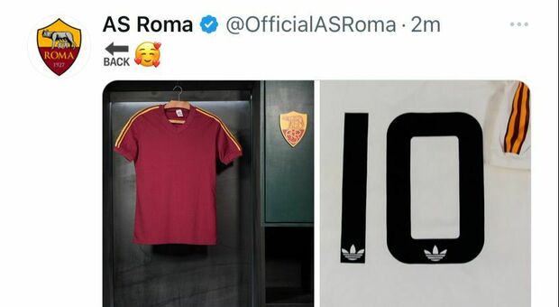 Roma, con Adidas torna la numero 10: andrà a Dybala? Ma serve l'ok di Totti