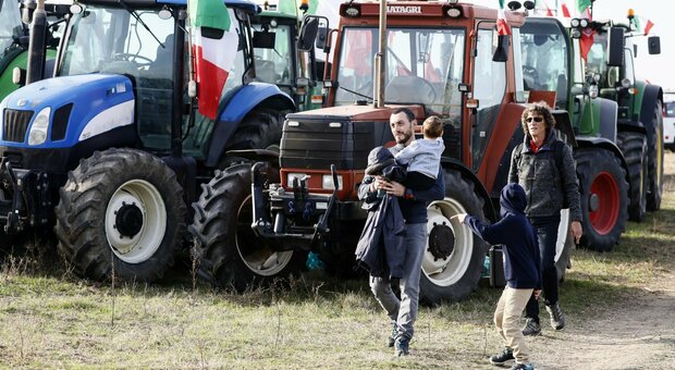 I pesticidi e la rivolta degli agricoltori, la marcia indietro (provvisoria) della commissione europea